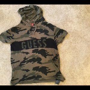 (4 for $20) GUESS Cammo Short Sleeve  Hoodie